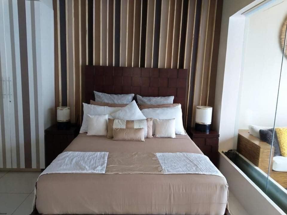Luxurious Family Room Pico De Loro Nasugbu Bagian luar foto